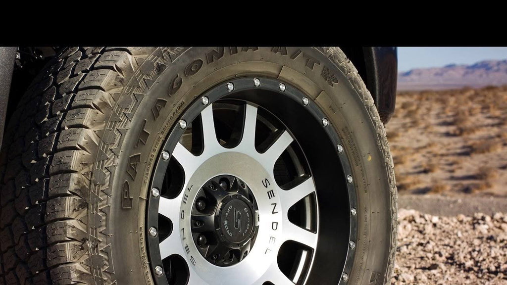 285/70R17 All-Terrain Tire W894
