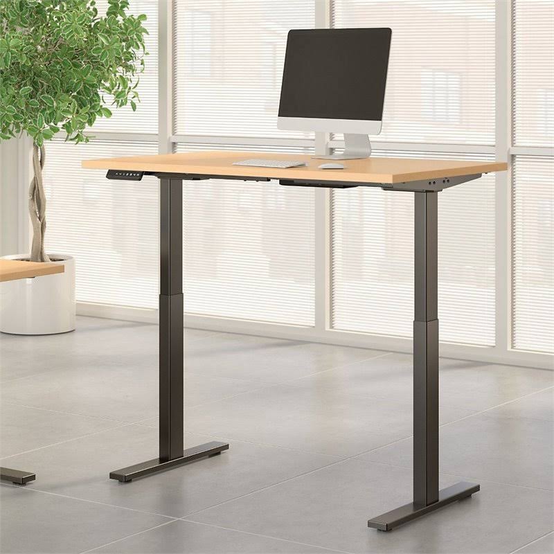 Height Adjustable Standing Desk in Maple H750805