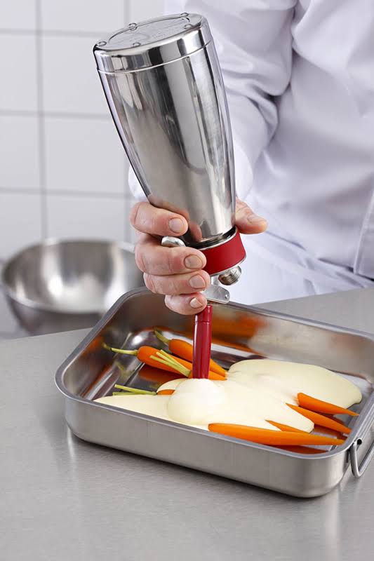 1-Pint Polished Stainless Steel Cream Whipper I58839