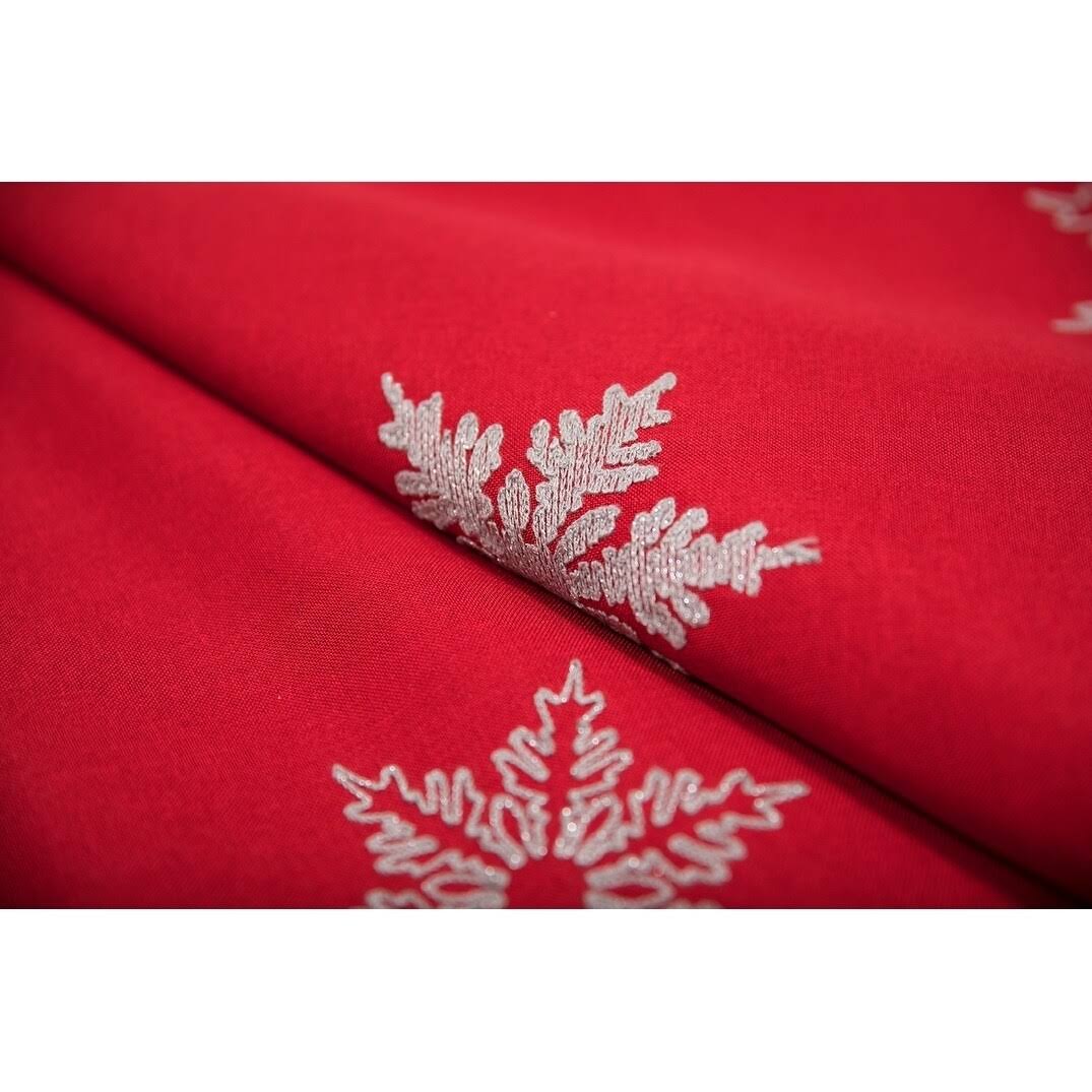 Red Square Christmas Tablecloth 60 by 60-Inch E79744