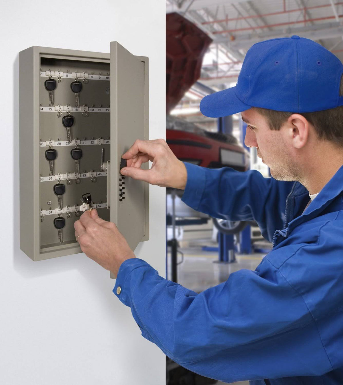 60-Key Cabinet Pro O6552