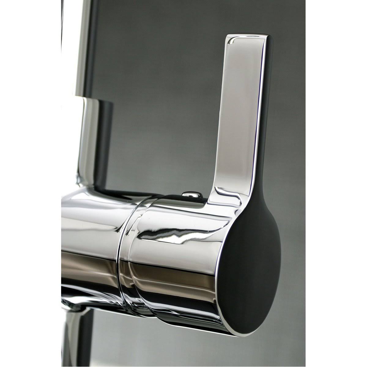 Brushed Nickel Single-Handle Pull-Down Kitchen Faucet L27884
