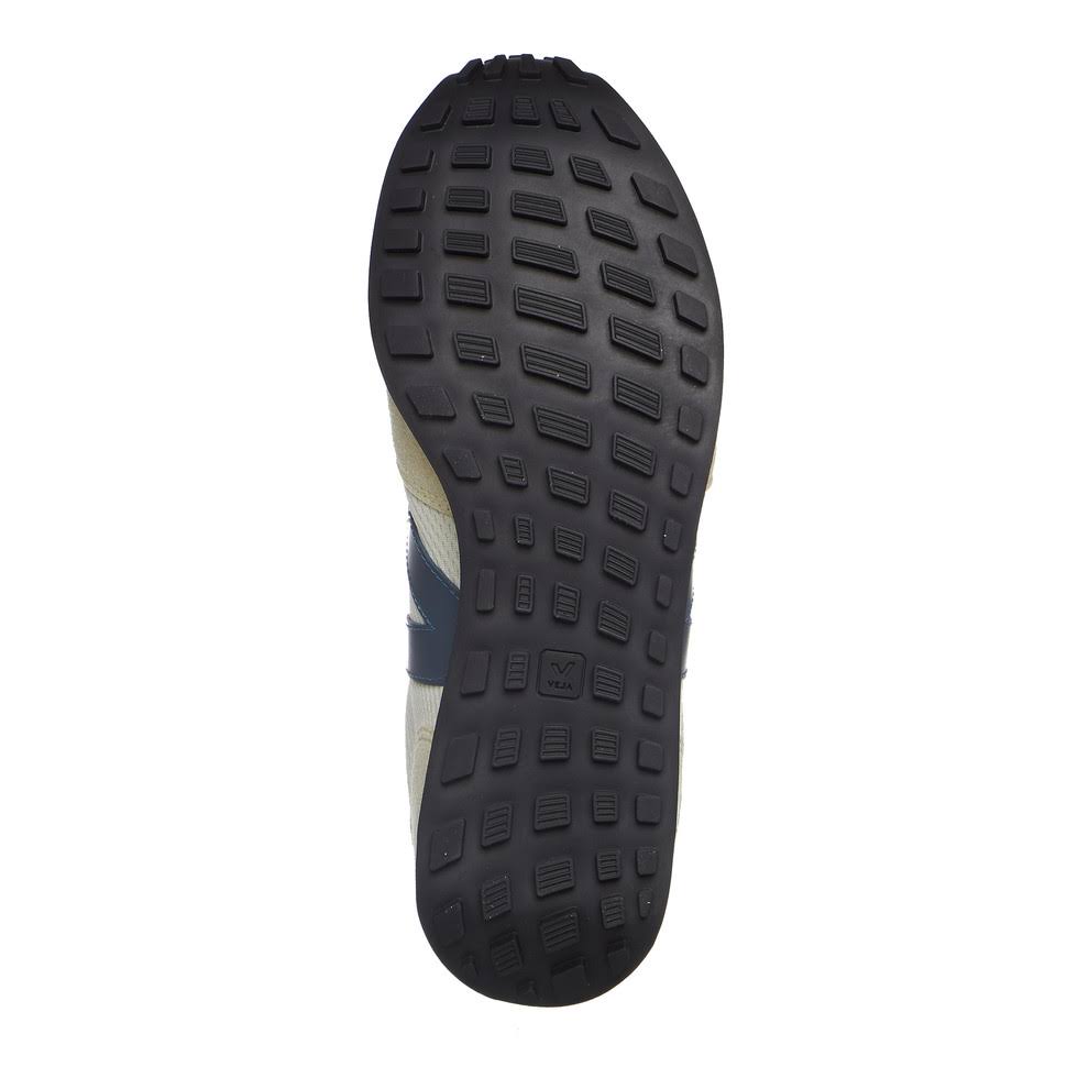 Natural / California US 8 Men Sneakers X886