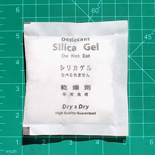 50 Gram Pack of 400 Silica Gel Packets Desiccant Dehumidifiers M445365