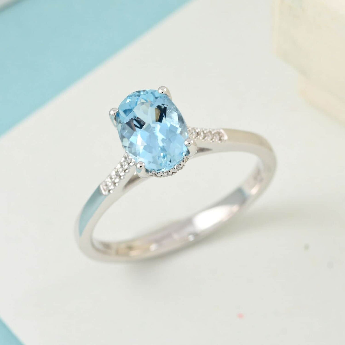Blue Aquamarine White Diamond Oval 18K White Gold Ring Size 6 Ct 1.13 G-H Color Si1 Clarity B990101