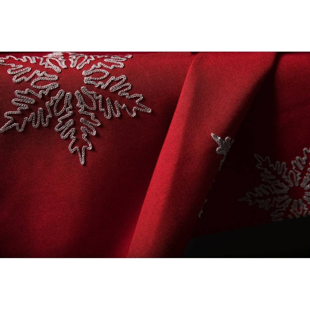 Red Square Christmas Tablecloth 60 by 60-Inch E79744