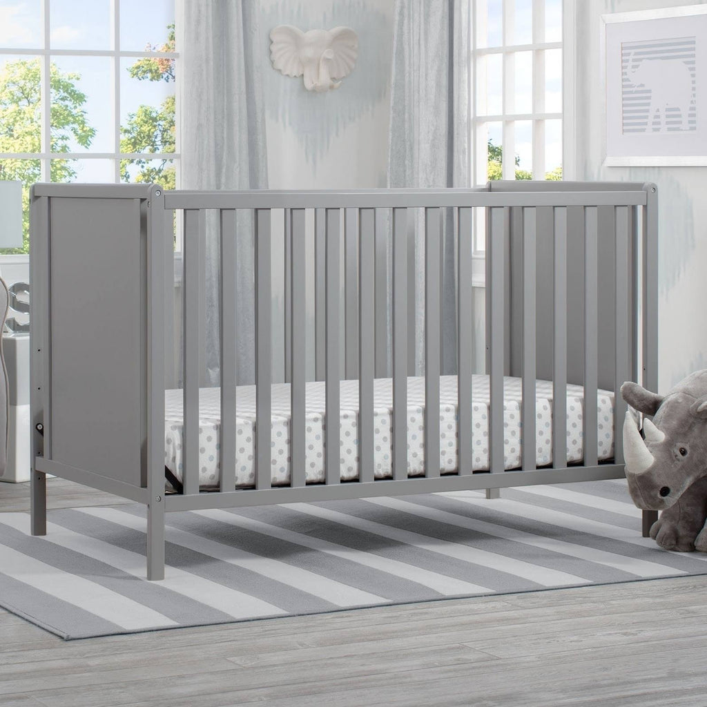 4-in-1 Convertible Crib Grey I8375