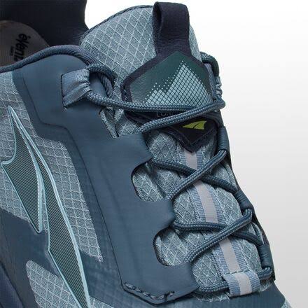 Gray/Lime Low Trail Running Shoes R23415