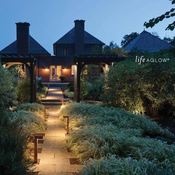 Cedar Landscape Path Light R829911